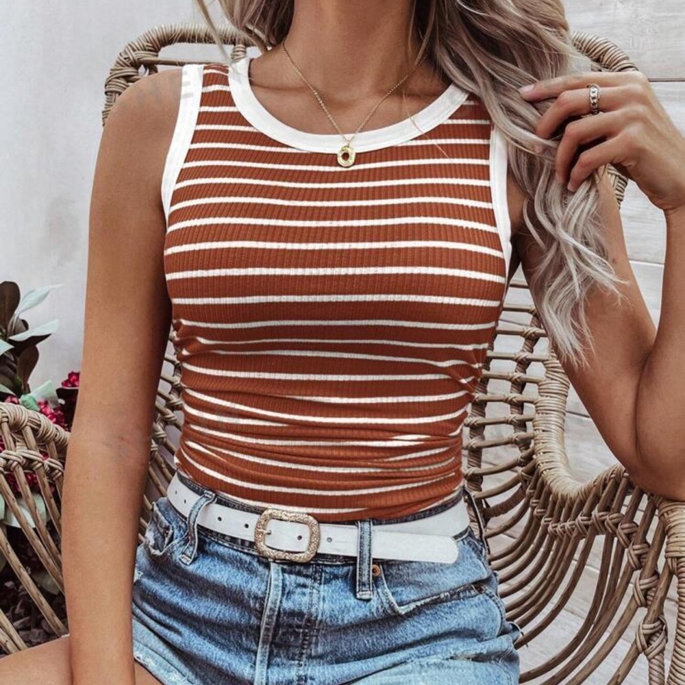 Brown tank top